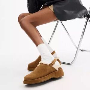 COACH SCUPLTED C PLATFORM CLOGS